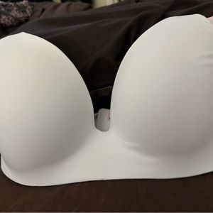 Victoria's Secret White Strapless Bra